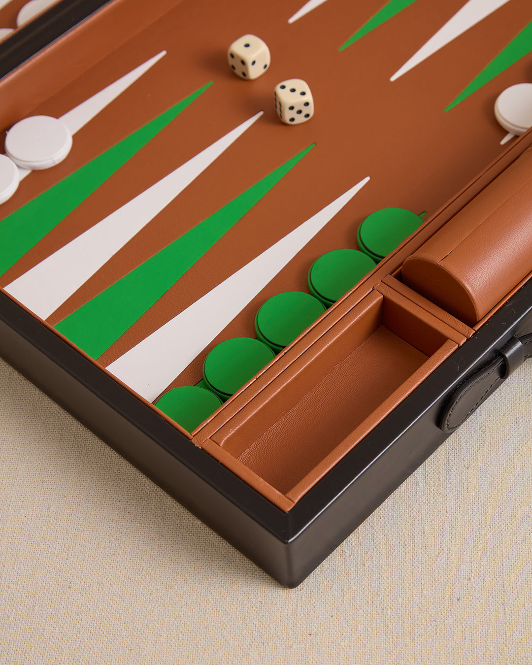 Rear Window Backgammon in Black and Green