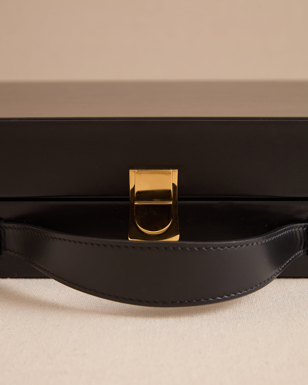 Rear Window Backgammon in Black and Green