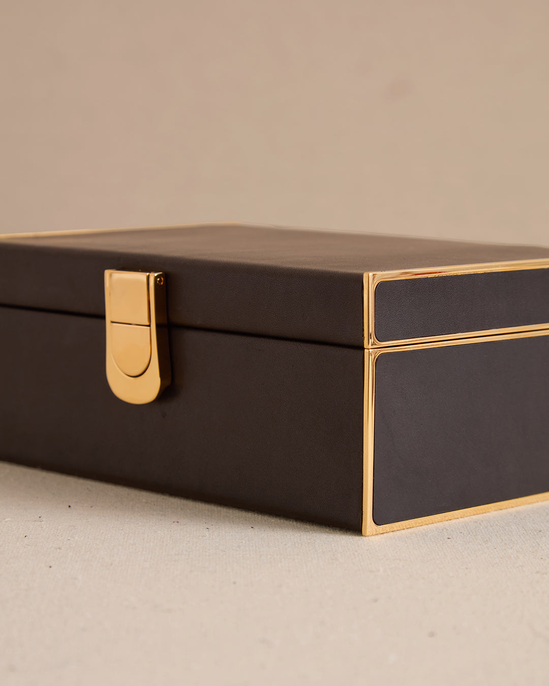 Bridge Box in Black