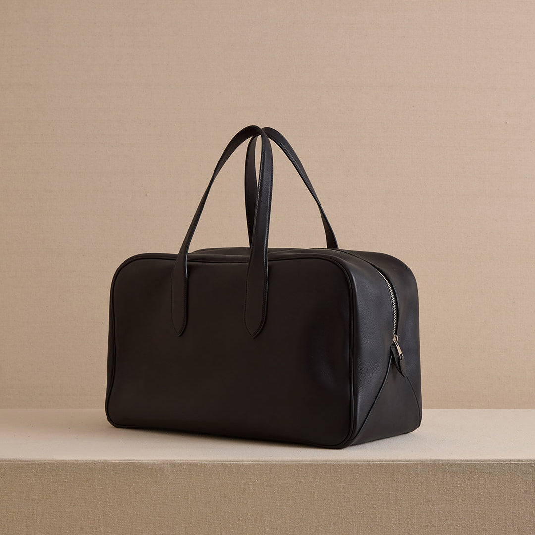 Archer 42 in Black