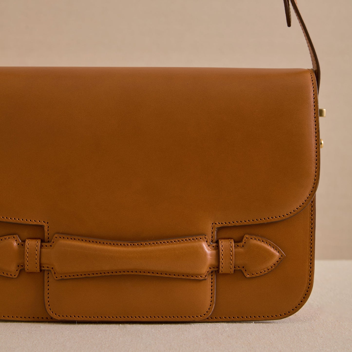 Romy 25 in Luggage