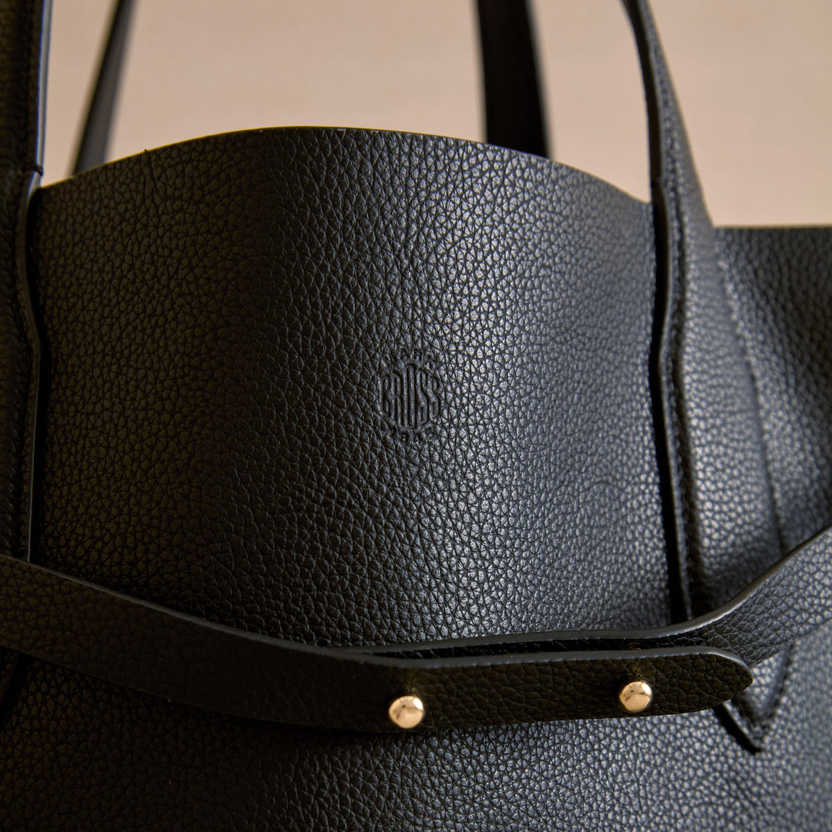 Tumbled grain calfskin