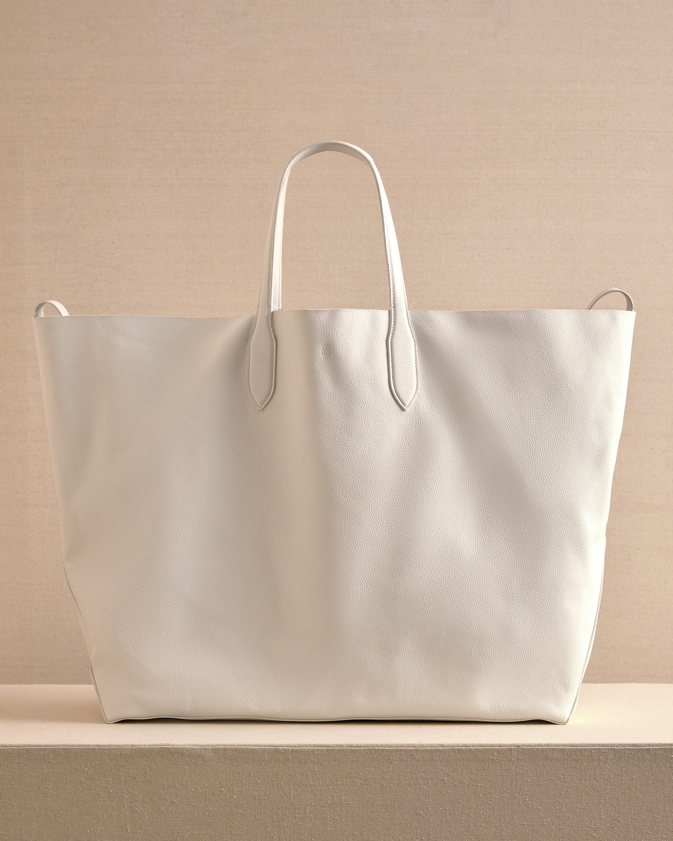 Mark Cross Eleanor 55 in Tumbled Grain Tumbled Grain Ivory
