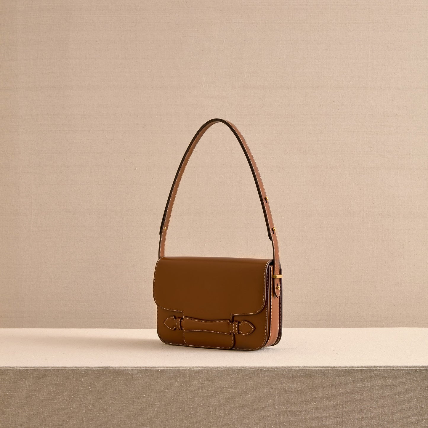 Romy 25 in Acorn