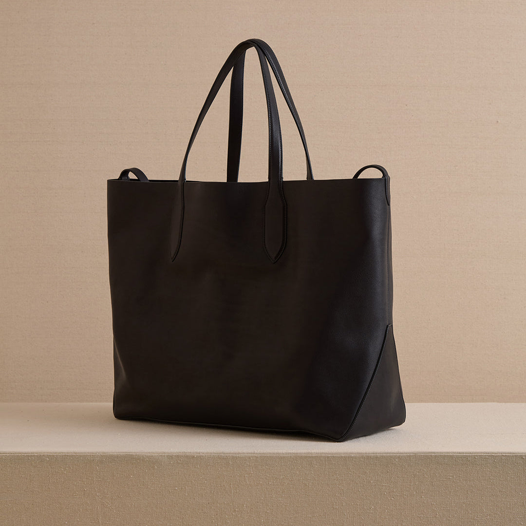 Eleanor 42 in Black