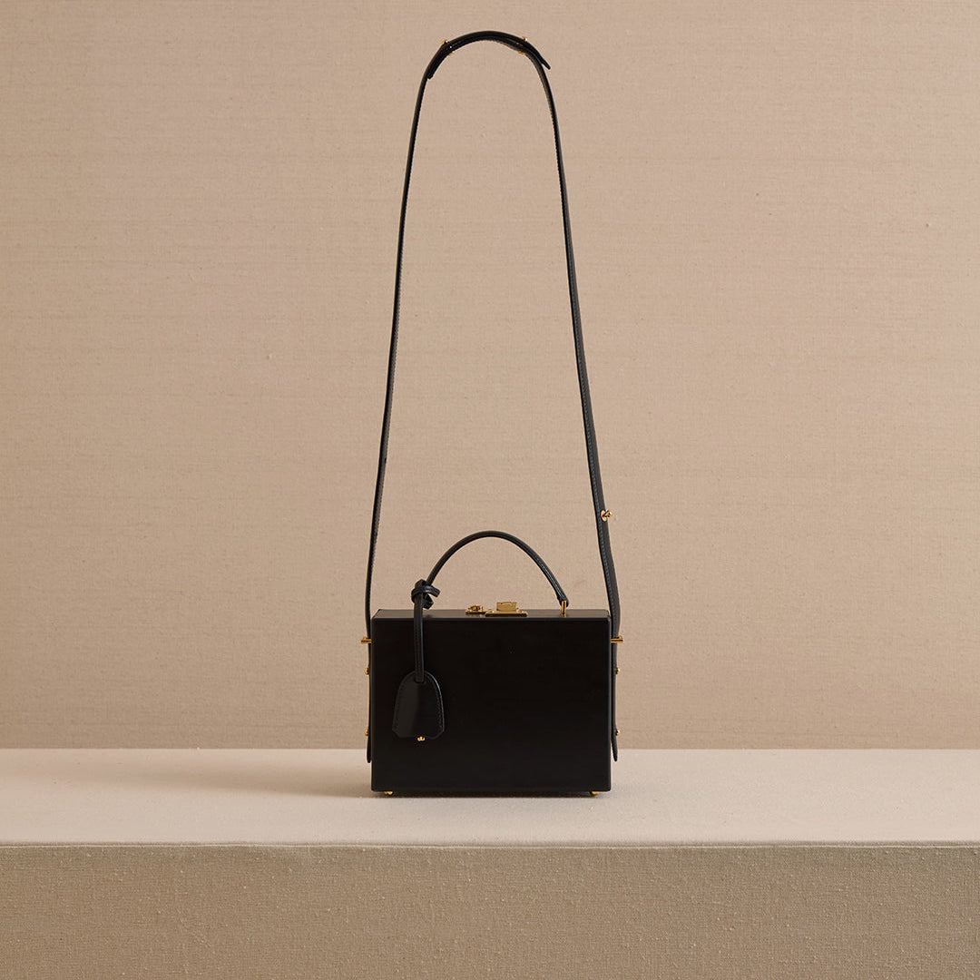 Grace 18 in Black
