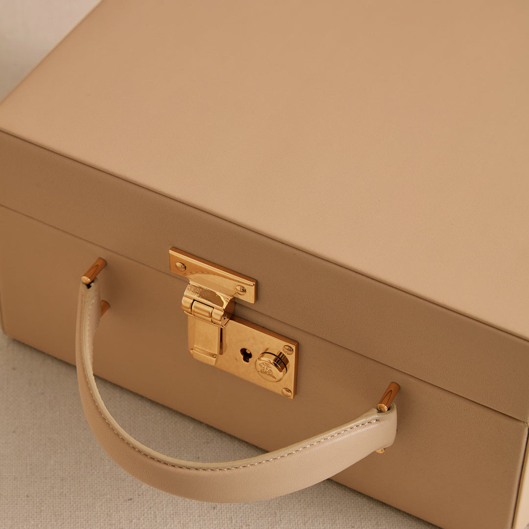 Smooth calfskin