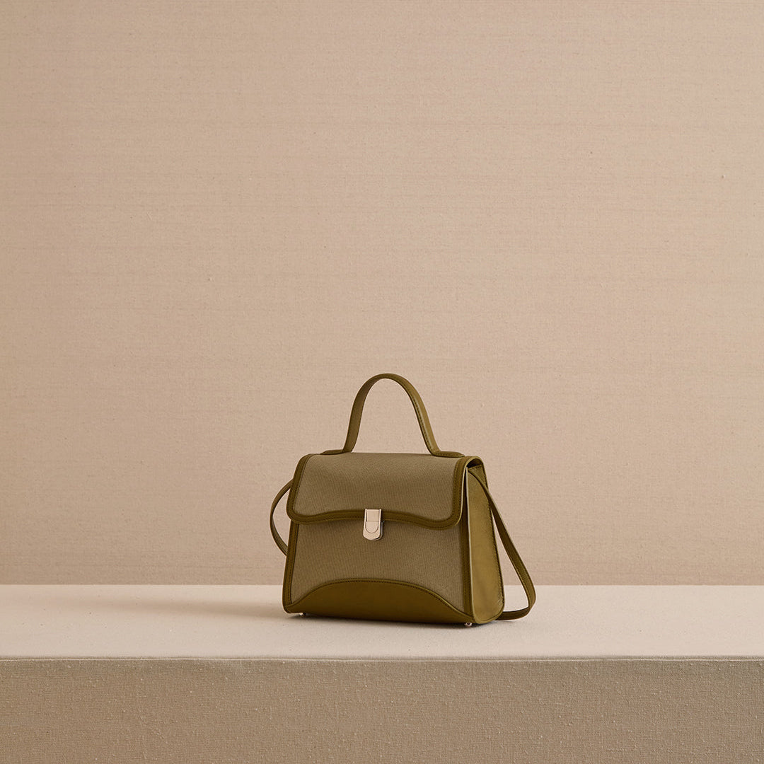 Madeline 21 in Canvas Olive