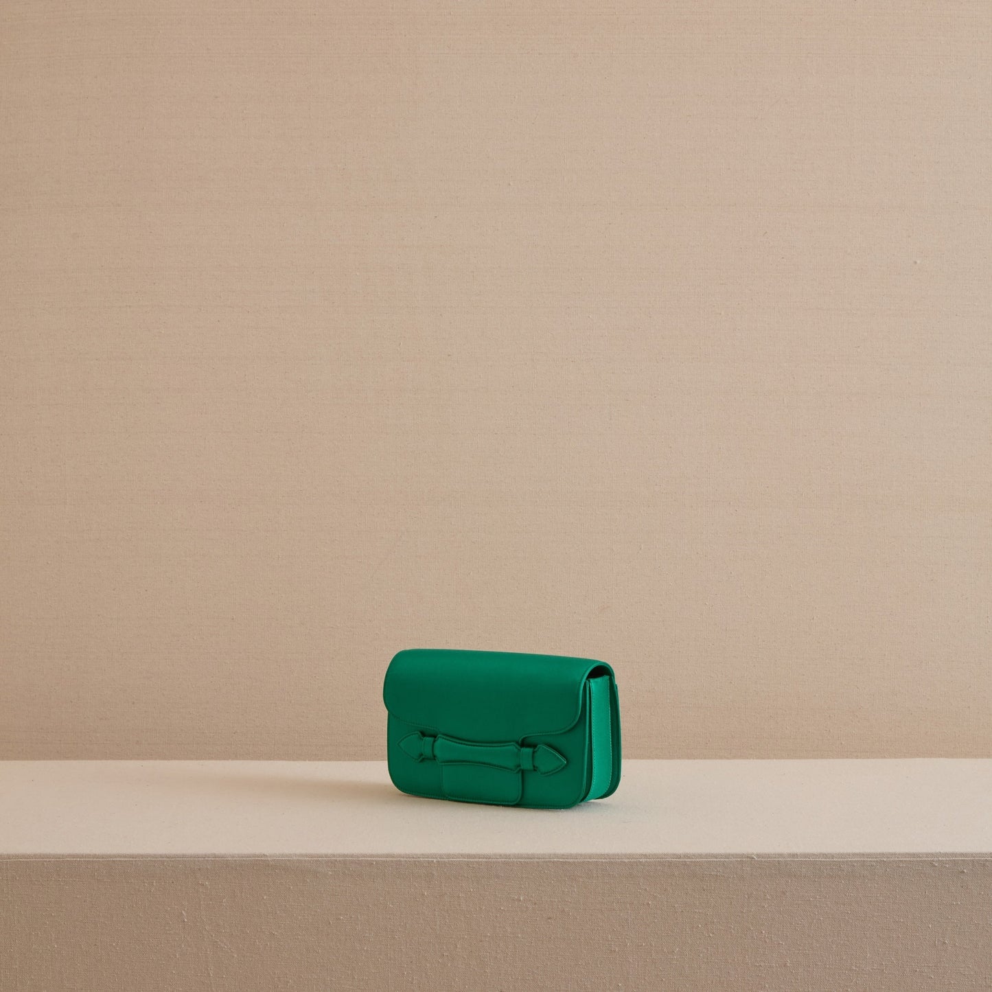 Romy Clutch in Emerald
