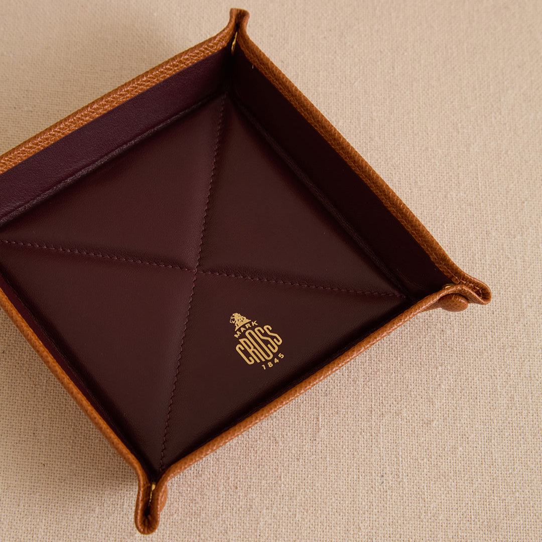 Valet Tray 14 in Luggage and Oxblood