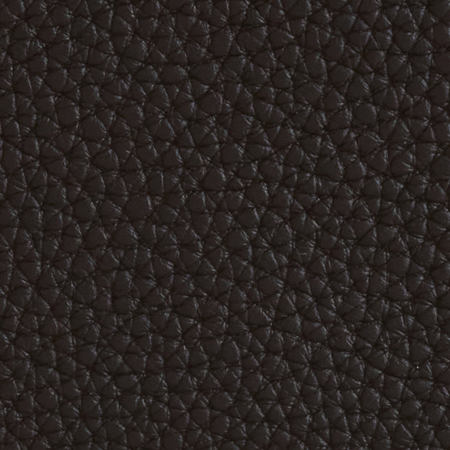 Skip 18 in Black