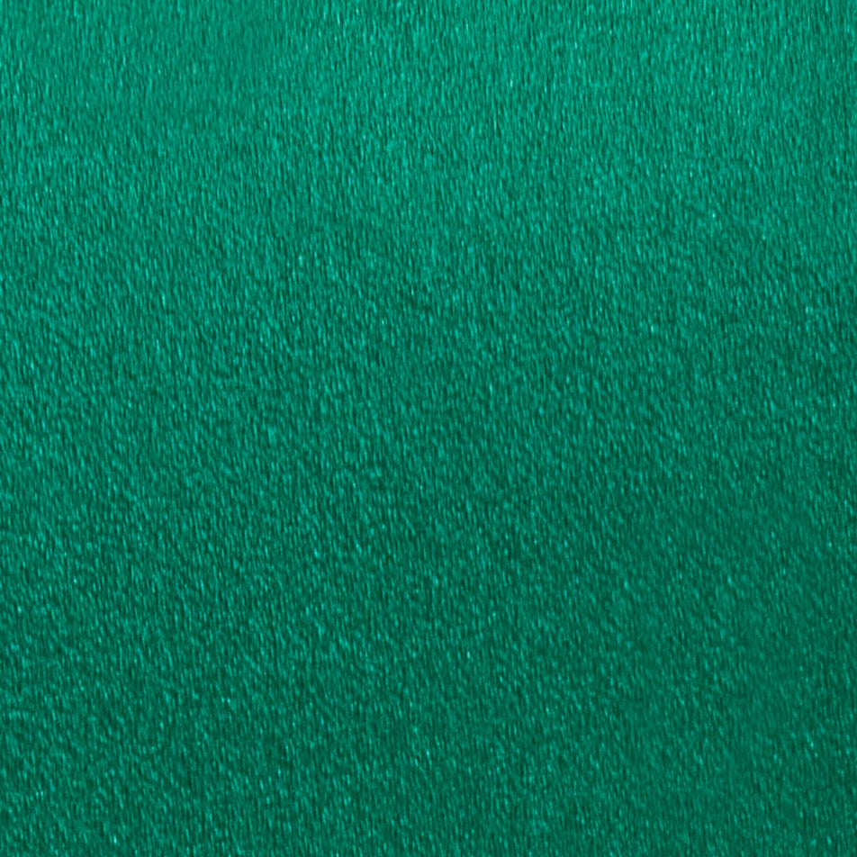 Romy Clutch in Emerald