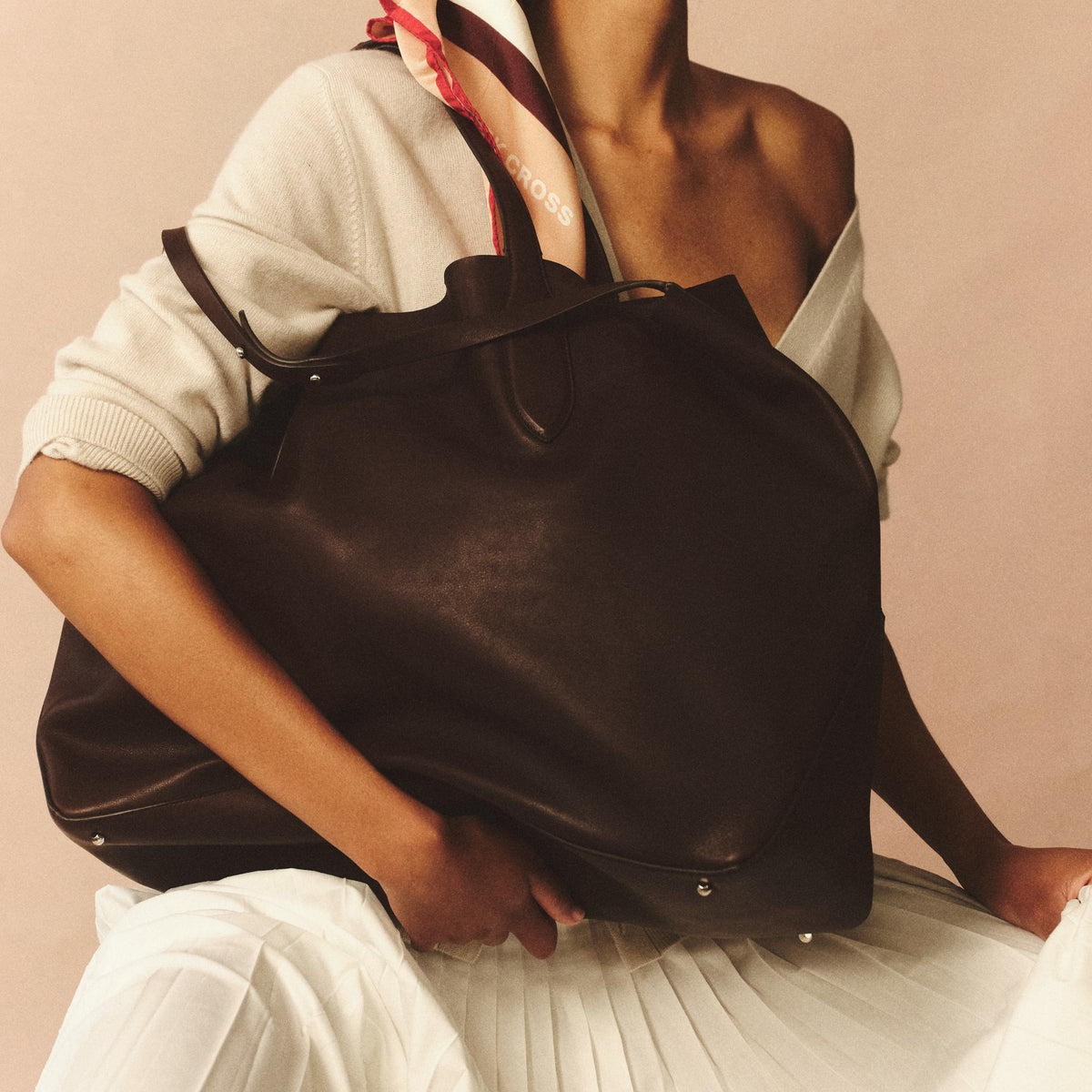Eleanor 42 in Chocolate