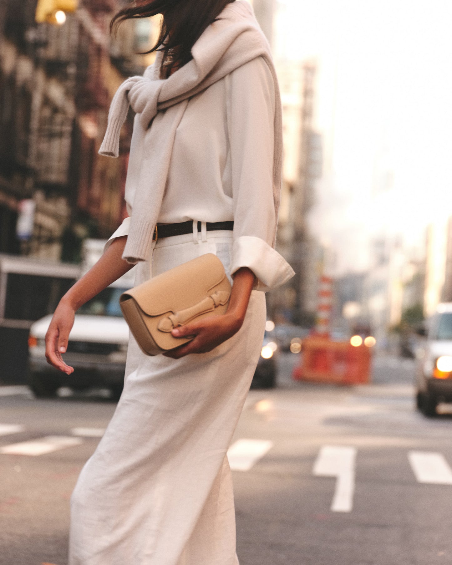 Romy Clutch in Natural