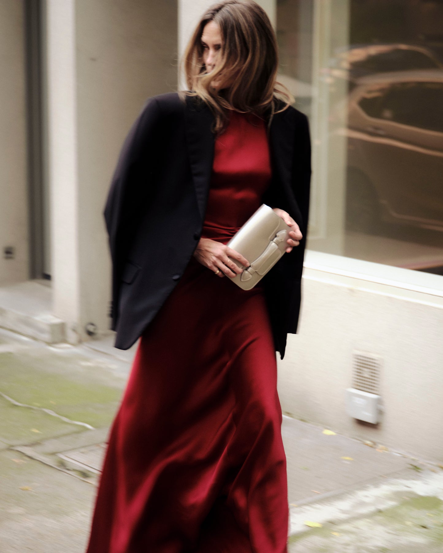 Romy Clutch in Platinum