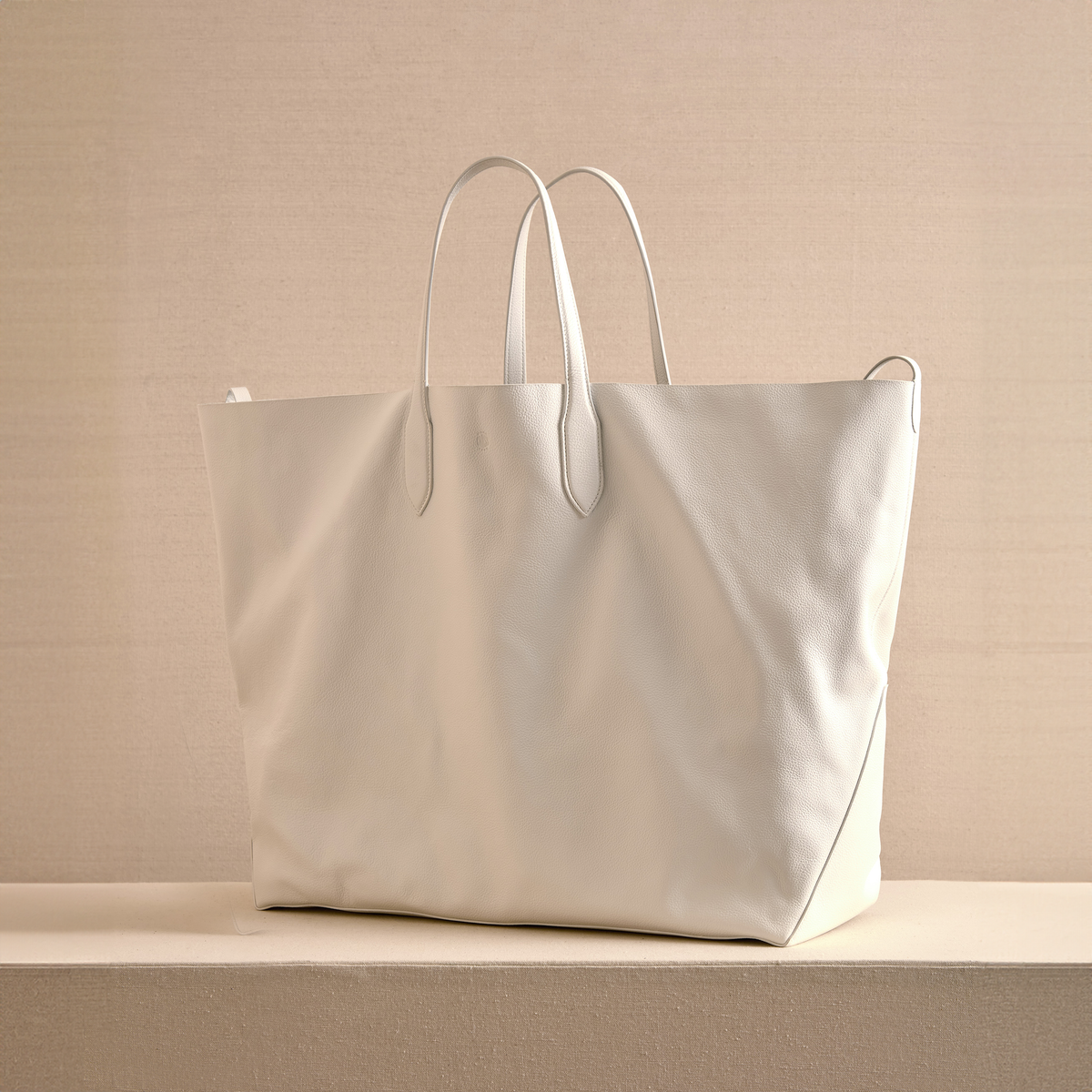 E55 in Ivory