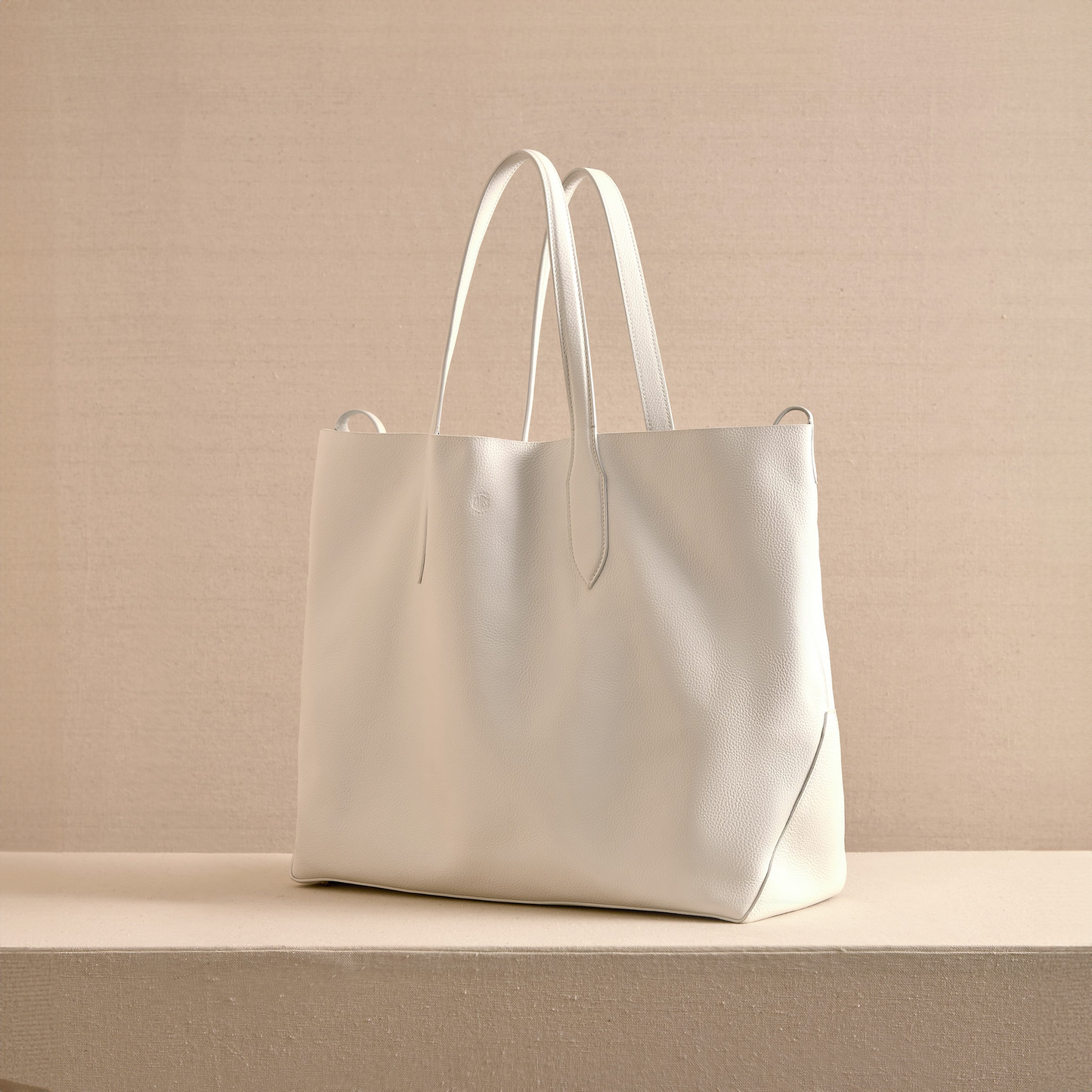 Eleanor 42 in Ivory