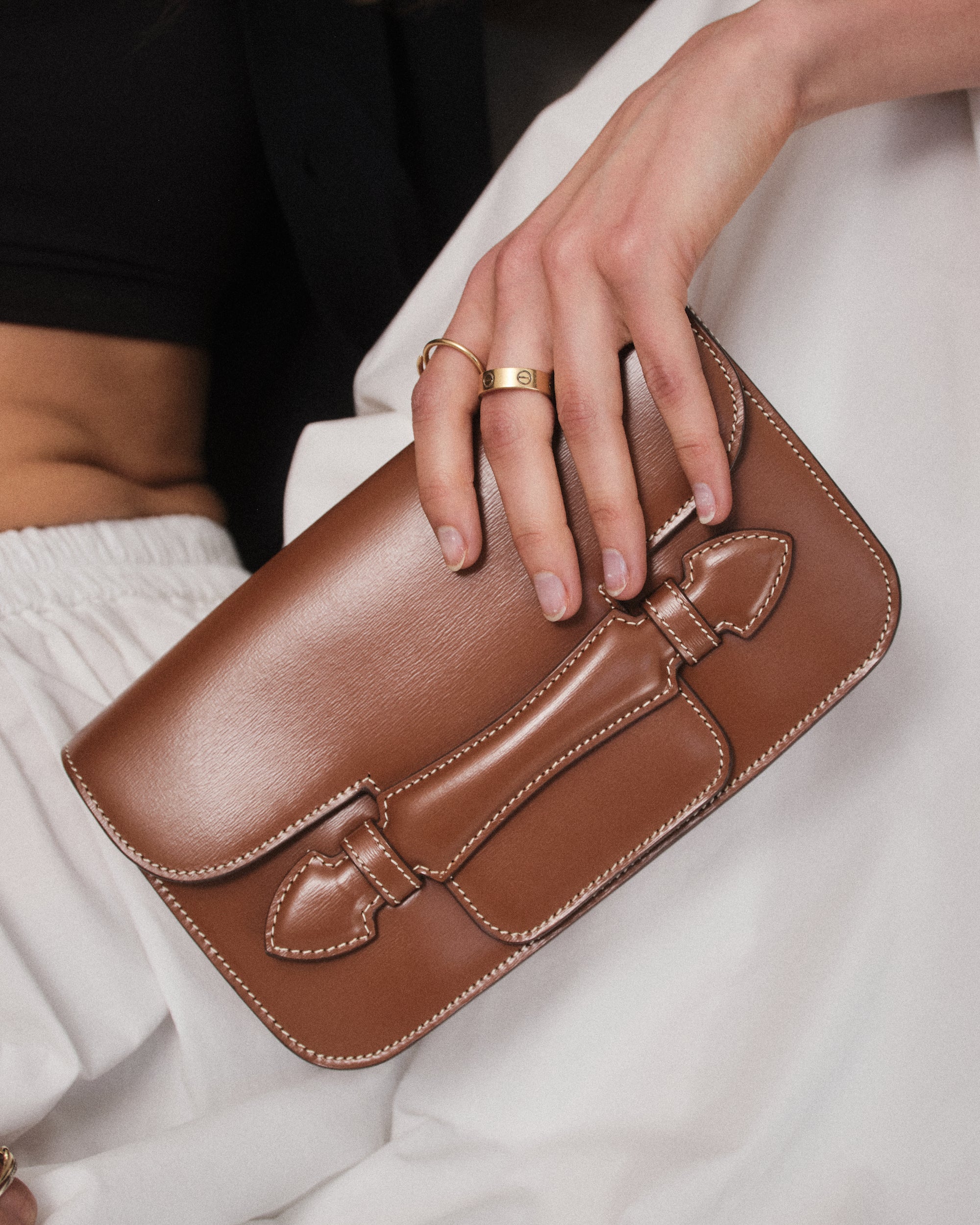 Romy Clutch in Acorn – Mark Cross