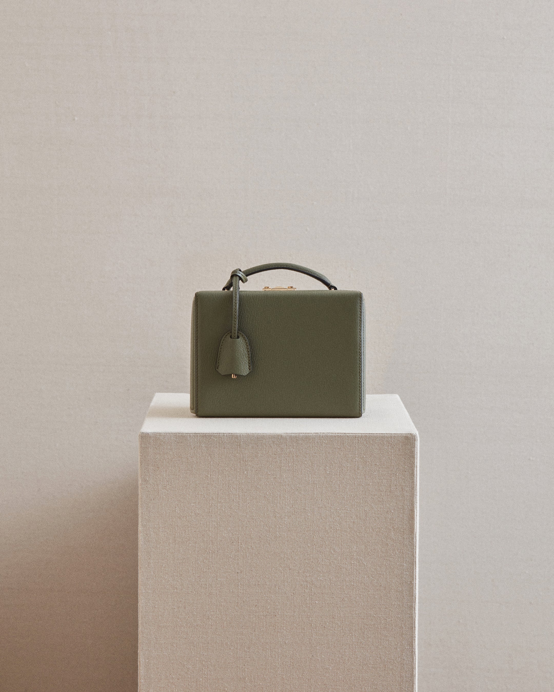 Grace Box by Mark Cross  Leather crossbody, Top handle handbags, Handbag