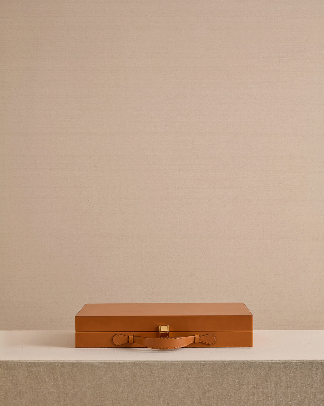 Rear Window Backgammon in Luggage