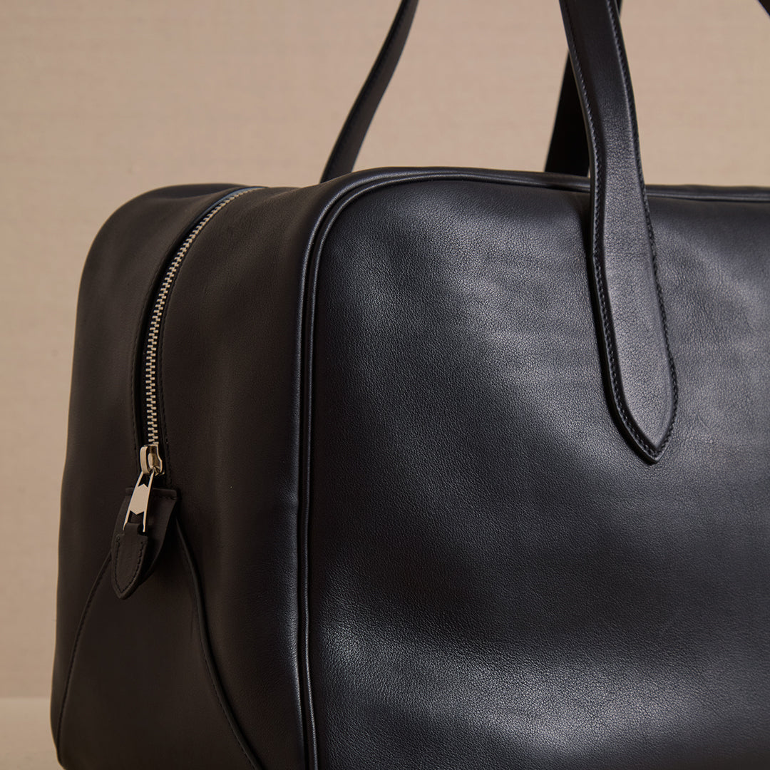 Archer 42 in Supple Soft Black