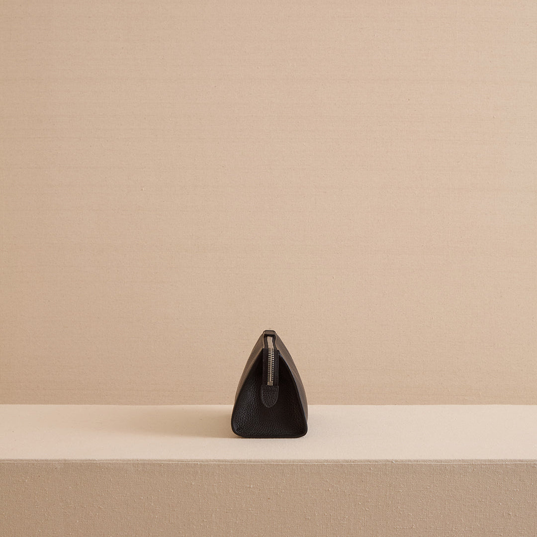 Harry Washbag in Black