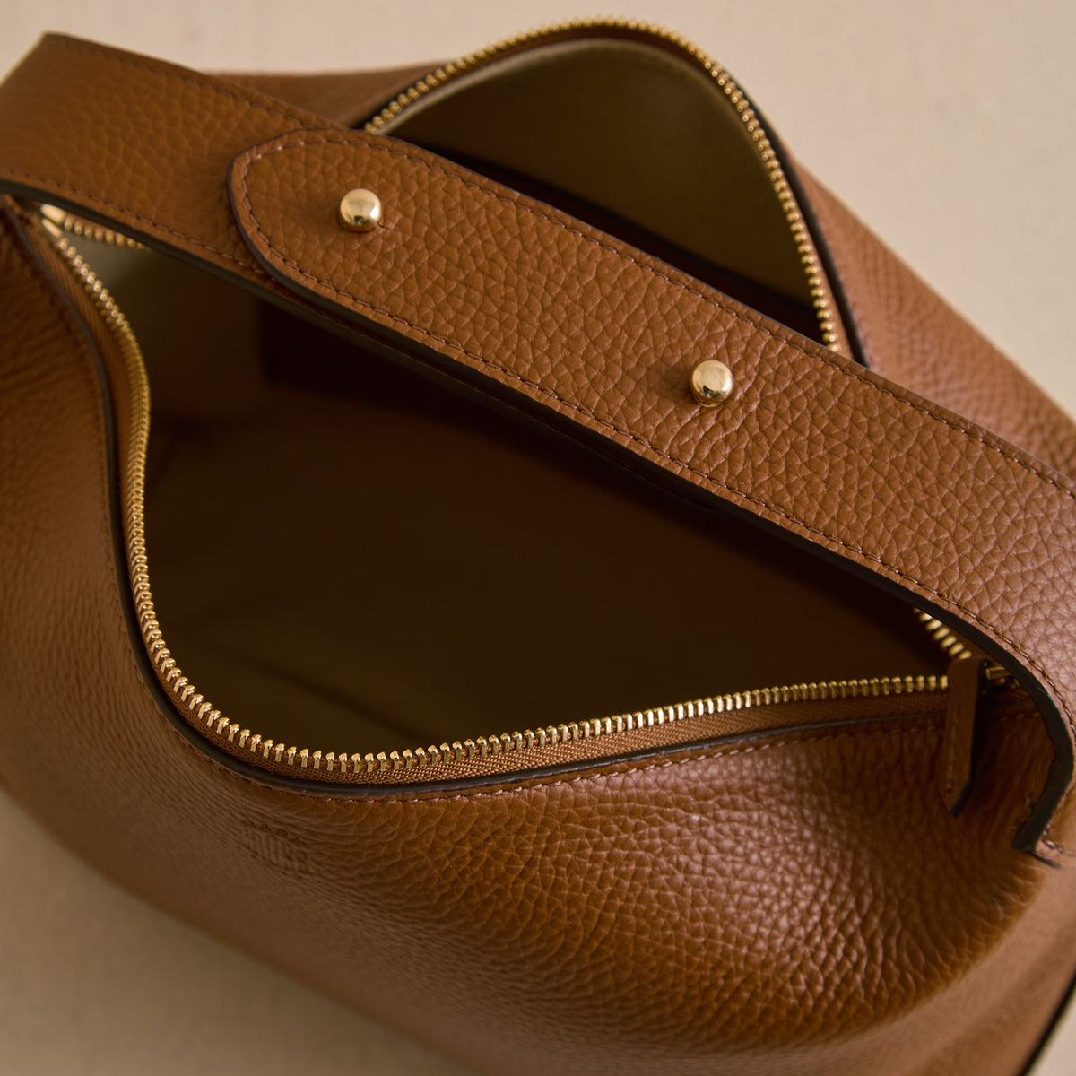 Mason 24 in Acorn