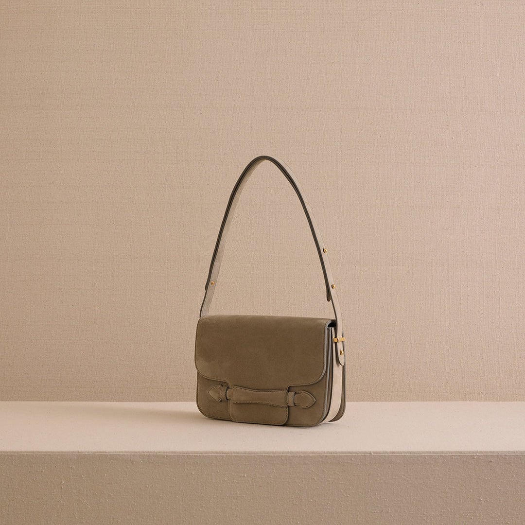 Romy 25 in Suede