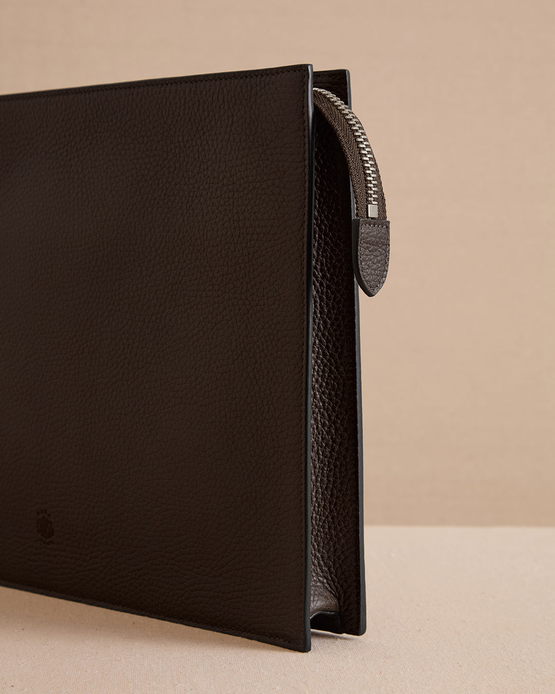 Harry 24 in Chocolate