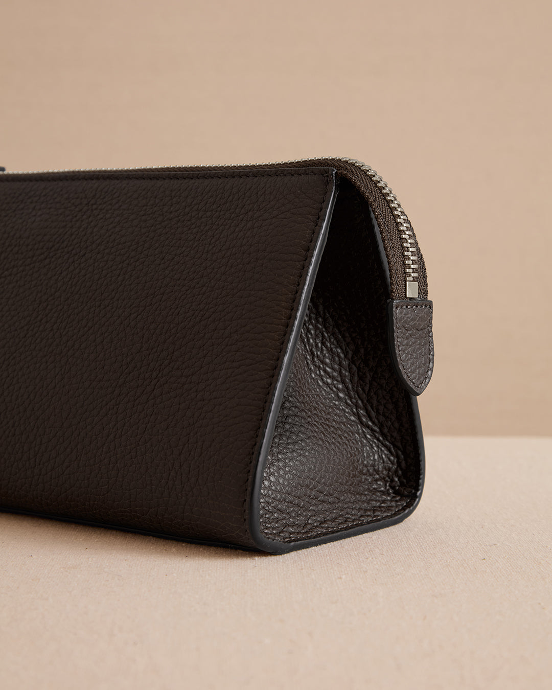 Harry Washbag in Chocolate