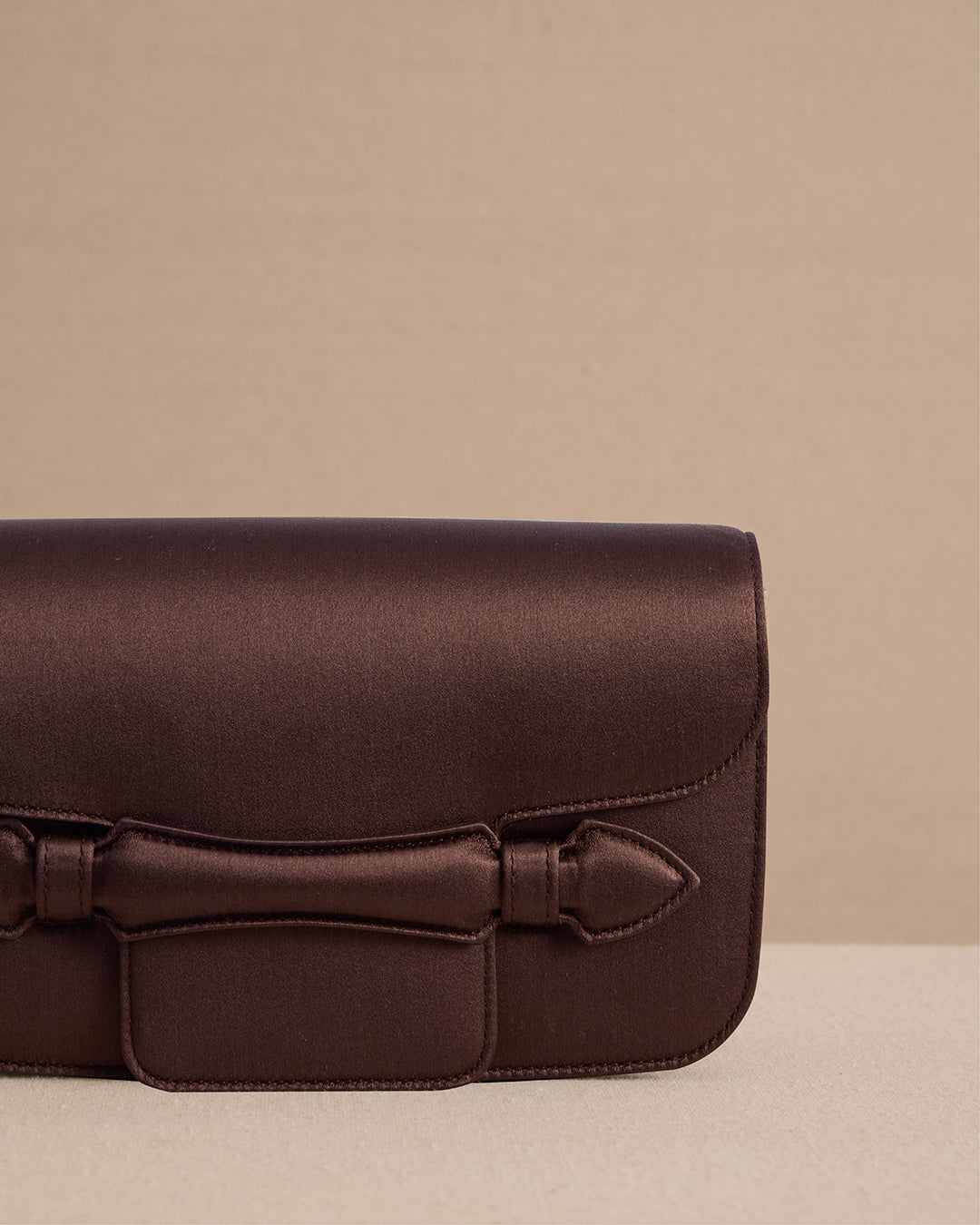 Romy Clutch in Chocolate – Mark Cross