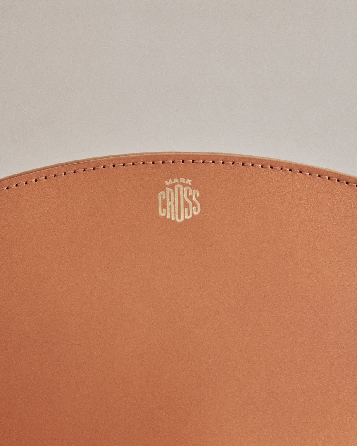 Arc Pouch