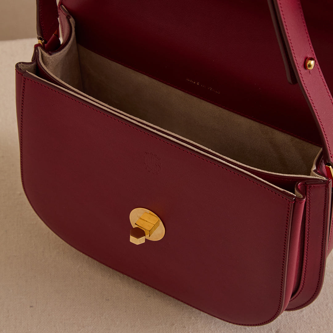 Jane in Oxblood