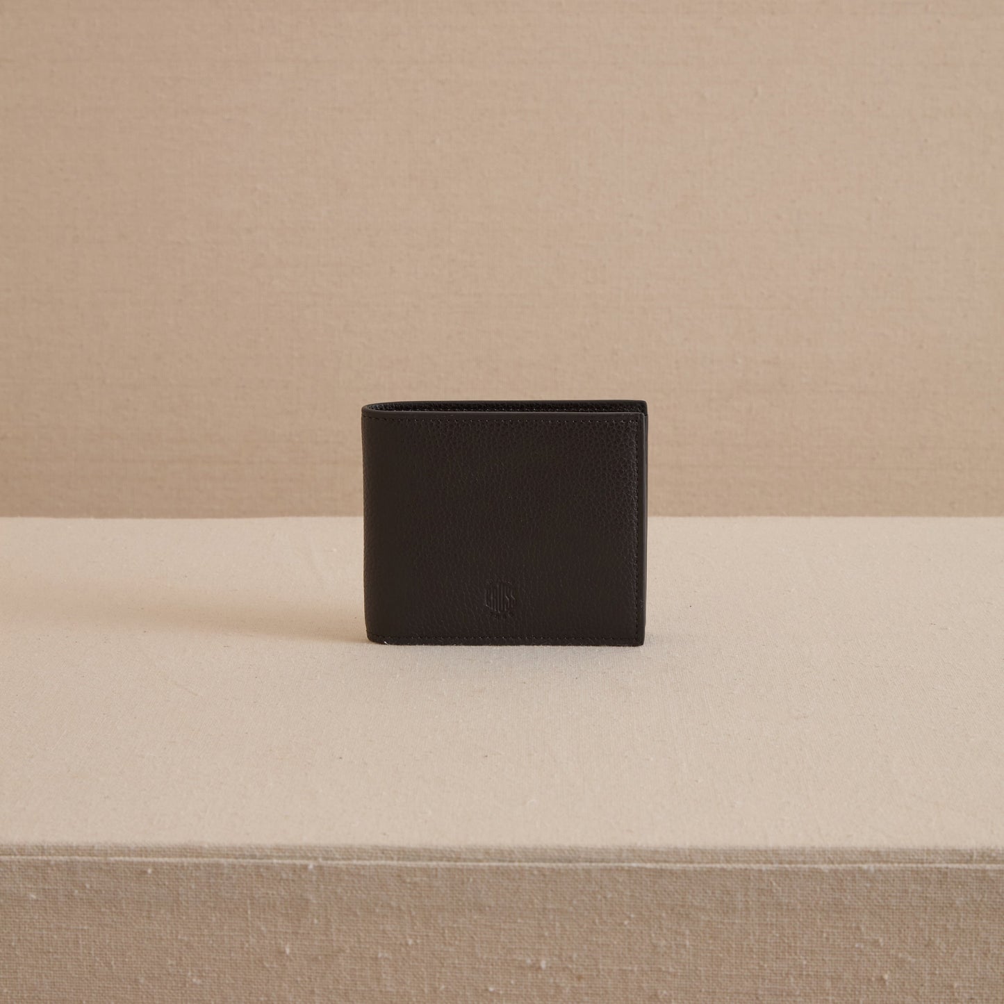 Bi-Fold Wallet in Tumbled Grain Black