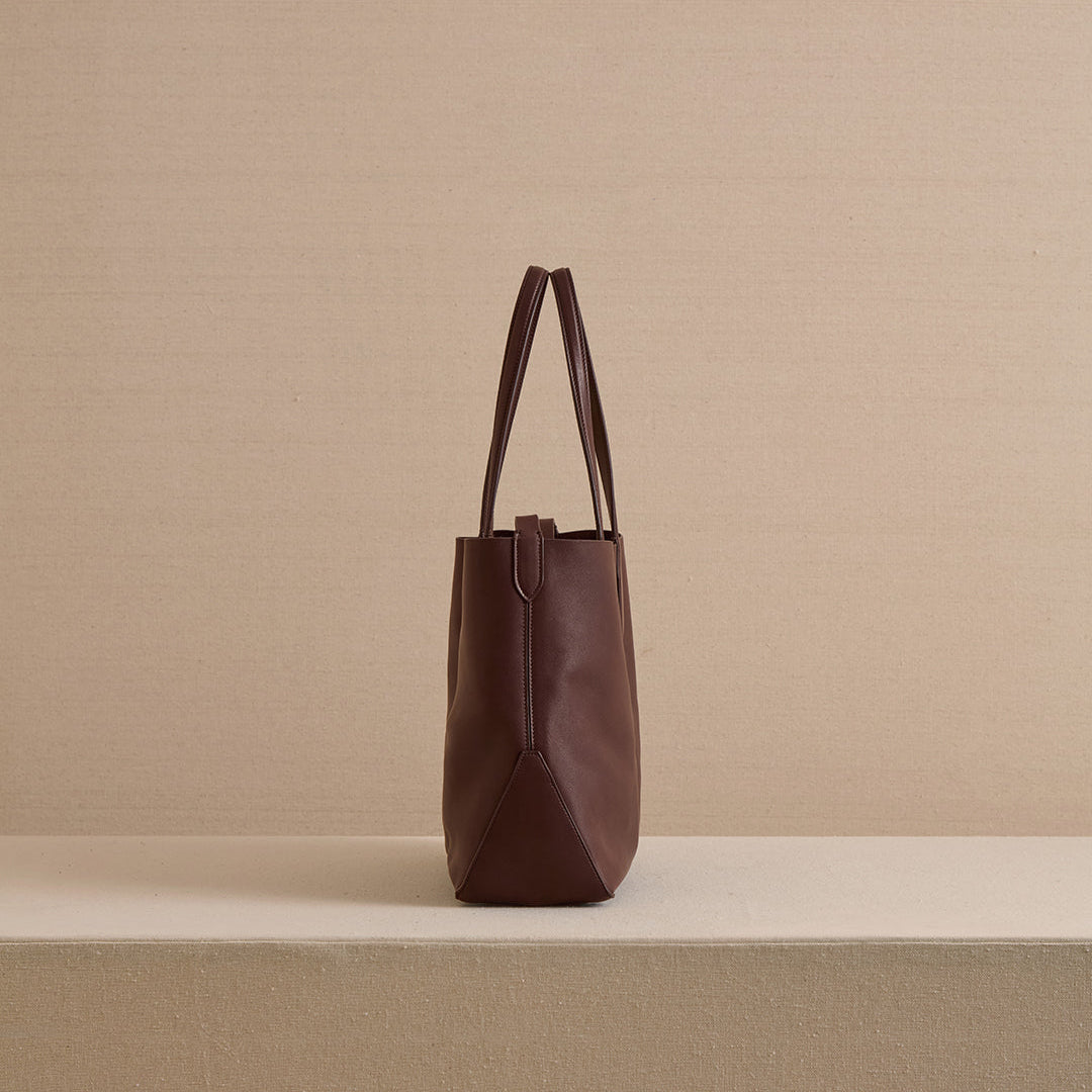 Eleanor 30 in Chocolate
