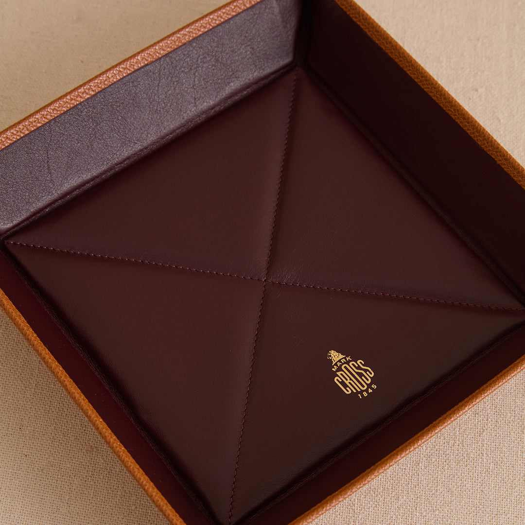 Valet Tray 29 in Luggage and Oxblood