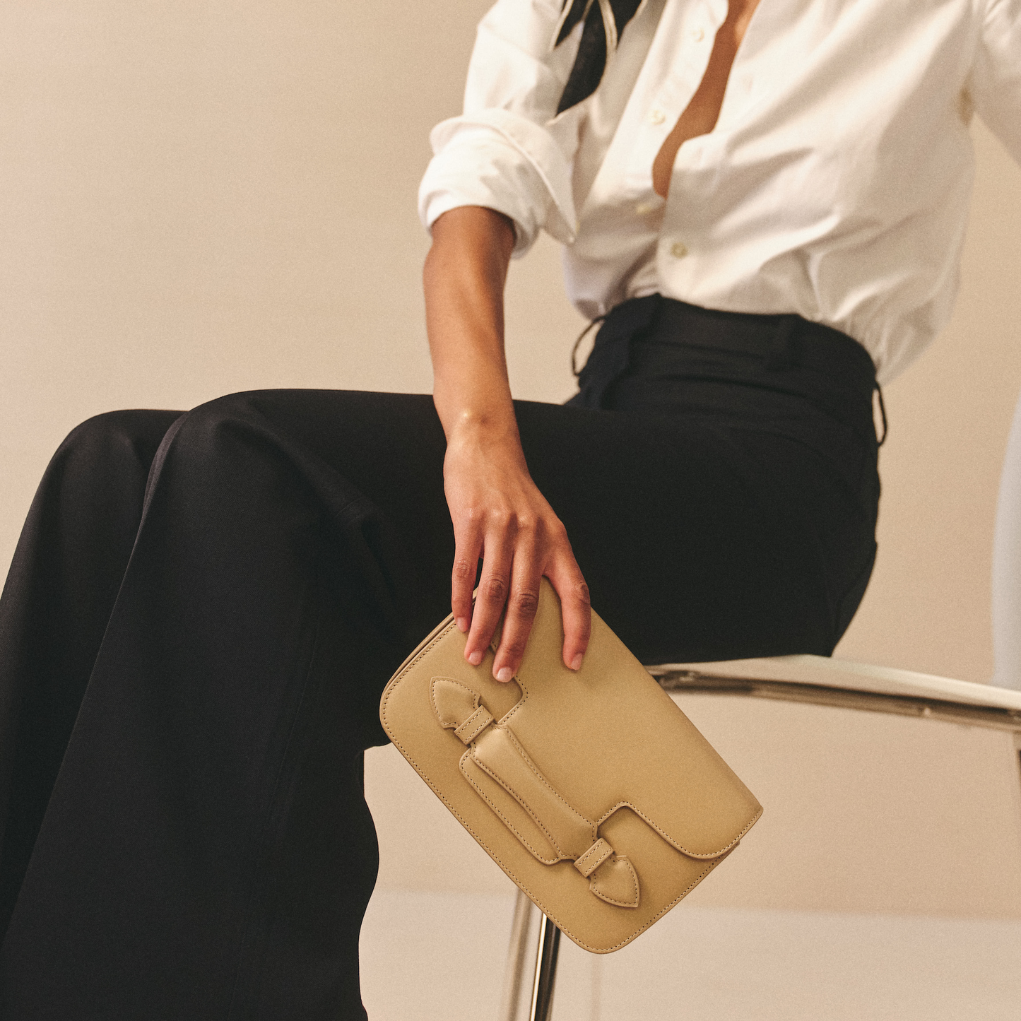 Romy Clutch in Natural
