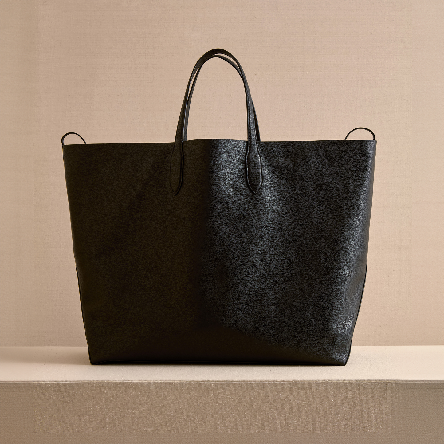 Eleanor 55 in Black